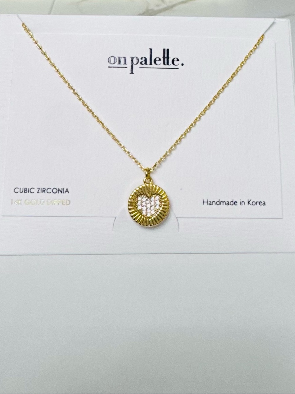 On Palette Gold Heart Pendant Necklace - Gold